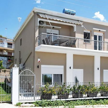 Вилла Endless Sea View House Неа-Ираклия Экстерьер фото