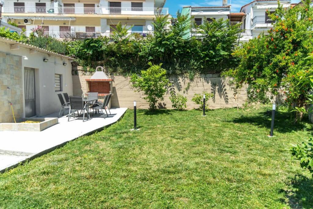 Вилла Endless Sea View House Неа-Ираклия Экстерьер фото